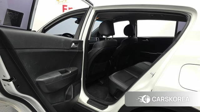 Kia Sportage The Bold id 4794794 из Кореи 18