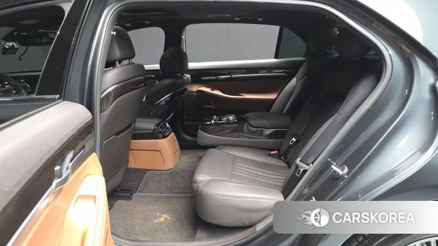 Genesis G90 id 4446938 из Кореи 18