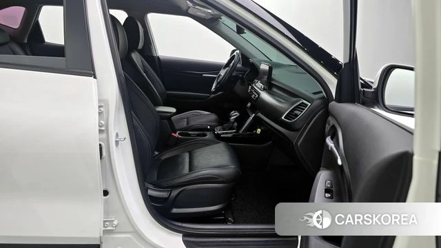 Kia Seltos id 4250792 из Кореи 18