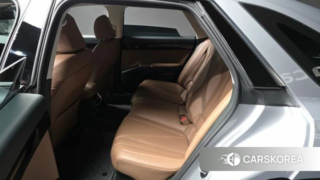 Hyundai Grandeur Hybrid (GN7) id 4395336 из Кореи 18