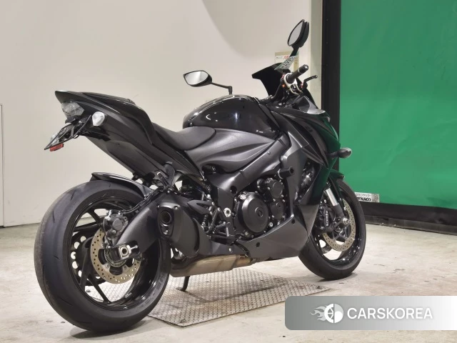 Проданный Suzuki GSX-S1000F 2021 из Японии, фото 2
