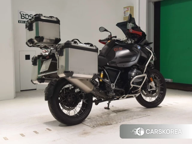 Проданный BMW R1200GS ADVENTURE 2017 из Японии, фото 2