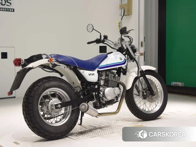 Проданный Suzuki VAN VAN 200 2013 из Японии