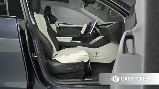 Tesla Model Y id 4533137 из Кореи 18