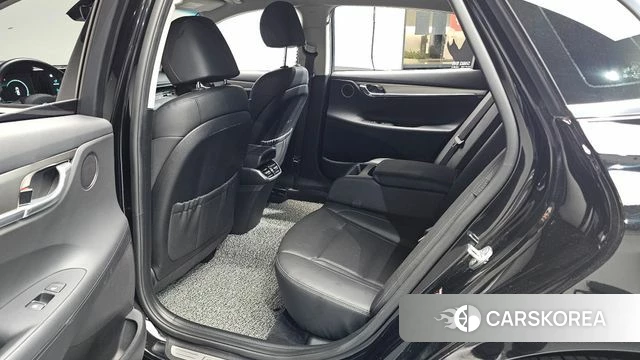 Hyundai The New Grandeur IG Hybrid id 4388898 из Кореи 18