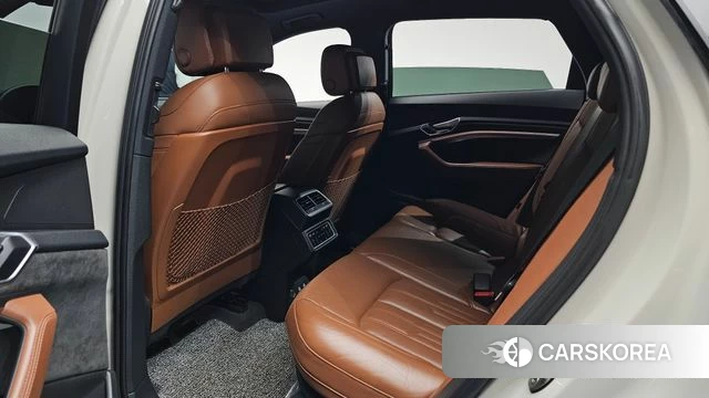 Audi e-Tron id 4581006 из Кореи 18