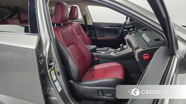Lexus NX300h id 4703403 из Кореи 18