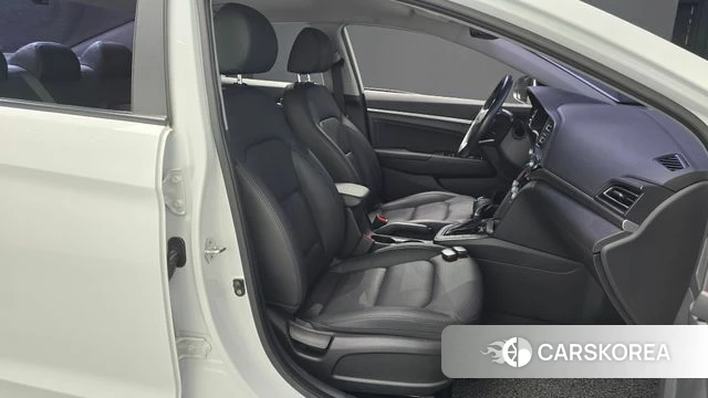 Hyundai The New Avante AD id 4907299 из Кореи 18