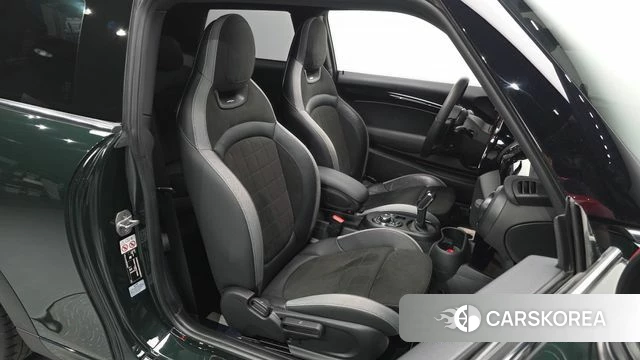 Mini Cooper S id 4783801 из Кореи 18
