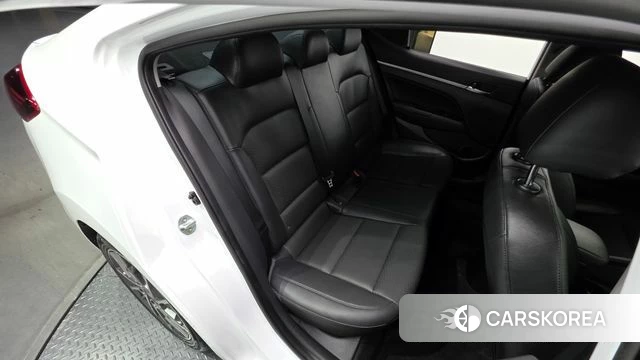Hyundai The New Avante AD id 4477107 из Кореи 18