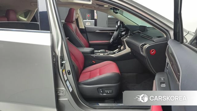 Lexus NX300h id 4424691 из Кореи 18