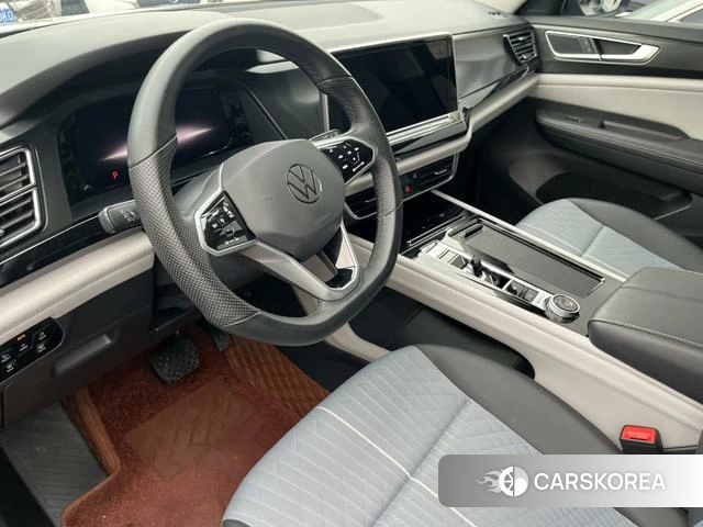 Volkswagen Tourang id 4314126 из Китая 18