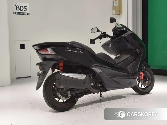 Проданный Honda FORZA 2013 из Японии, фото 2
