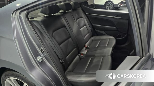 Hyundai Avante AD id 4543771 из Кореи 18