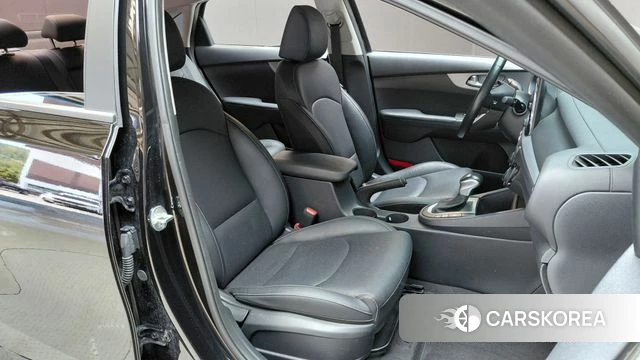 Kia The New K3 2nd generation id 4854599 из Кореи 18