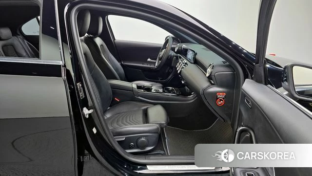 Mercedes-Benz A-Class W177 id 4203121 из Кореи 18