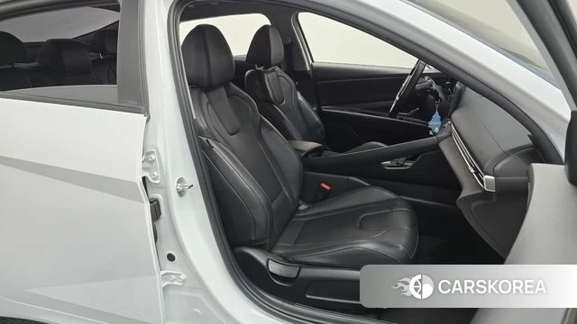 Hyundai Avante Hybrid (CN7) id 4929372 из Кореи 18