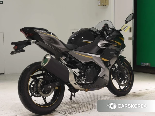 Проданный Kawasaki NINJA 400 2023 из Японии, фото 2