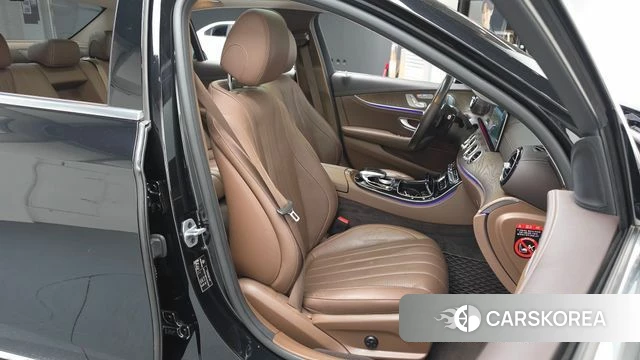 Mercedes-Benz E-Class W213 id 4317997 из Кореи 18