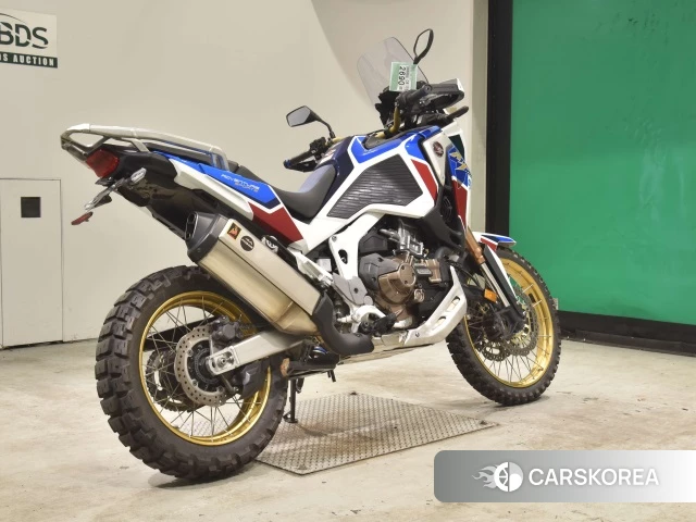 Проданный Honda CRF1100L AFRICA TWIN DCT 2020 из Японии