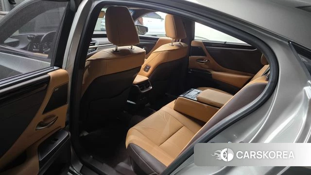Lexus ES300h 7th generation id 4535190 из Кореи 18