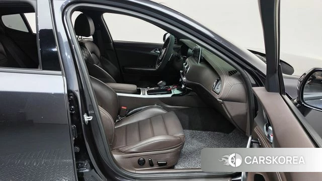 Kia Stinger id 4780883 из Кореи 18