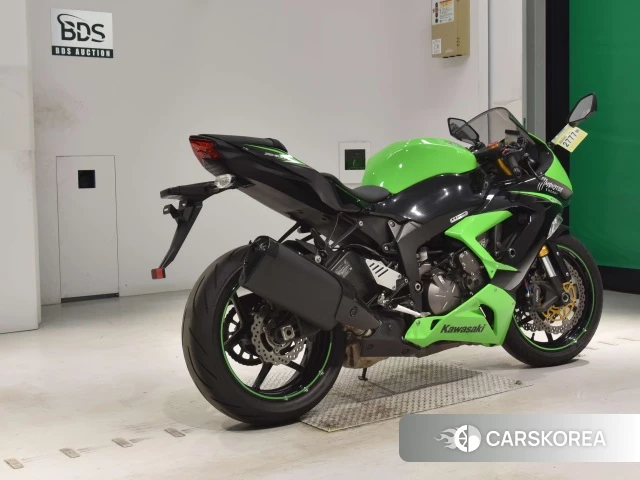 Проданный Kawasaki ZX-6R NINJA 2014 из Японии, фото 2