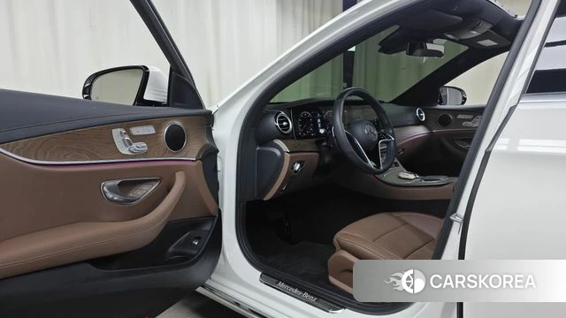 Mercedes-Benz E-Class W213 id 4774865 из Кореи 18