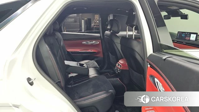 Genesis GV70 id 4186881 из Кореи 18