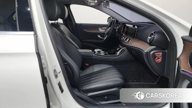 Mercedes-Benz E-Class W213 id 4722295 из Кореи 18