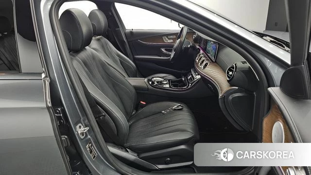 Mercedes-Benz E-Class W213 id 4708140 из Кореи 18