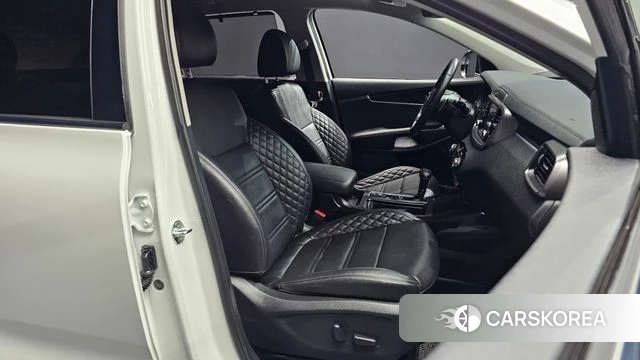 Kia The New Sorento id 4741959 из Кореи 18