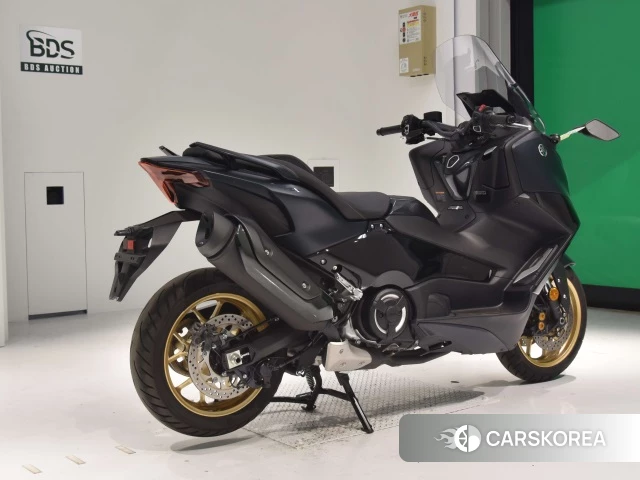 Проданный Yamaha T-MAX 560 TECH MAX id 4169660 из Японии