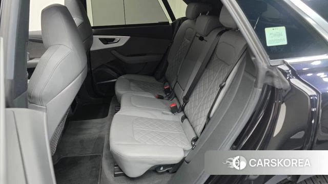 Audi Q8 (4M) id 4849134 из Кореи 18