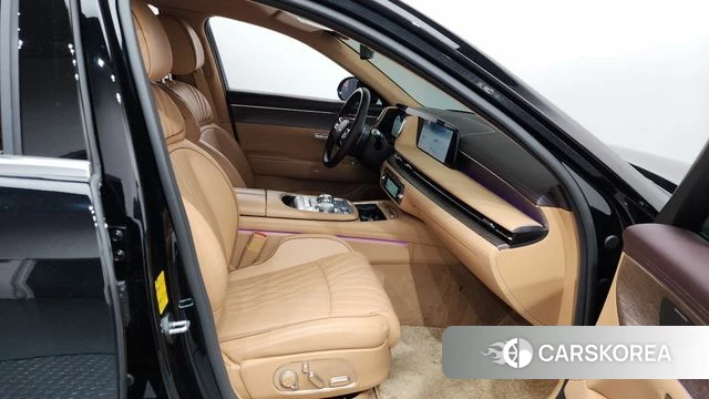 Genesis G90 (RS4) id 4291952 из Кореи 18