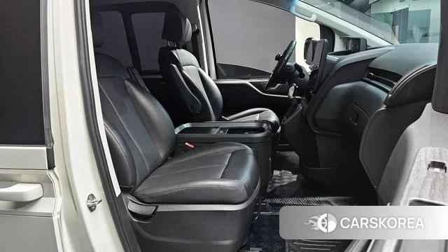 Hyundai Staria id 4267179 из Кореи 18