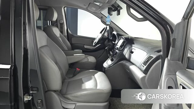 Hyundai The New Grand Starex id 4633292 из Кореи 18