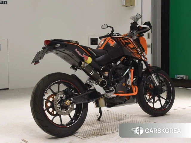 Проданный KTM 200 DUKE 2012 из Японии, фото 2