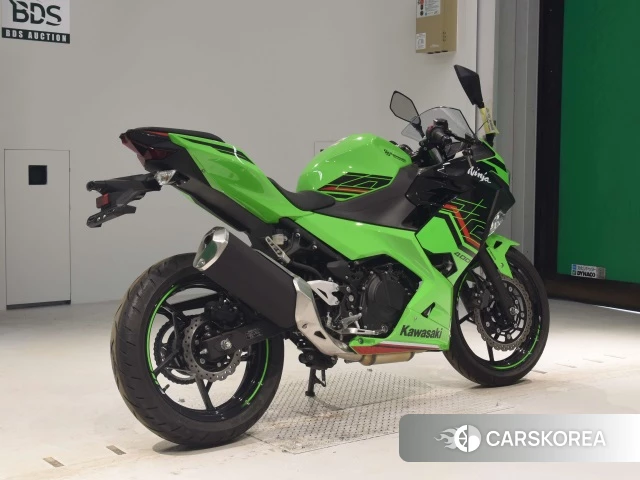 Проданный Kawasaki NINJA 400 2023 из Японии