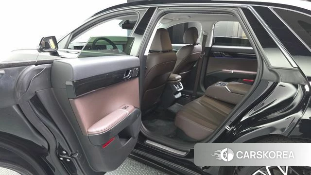 Hyundai Grandeur Hybrid (GN7) id 4281412 из Кореи 18