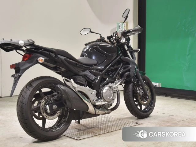 Проданный Suzuki GLADIUS 400 2012 из Японии