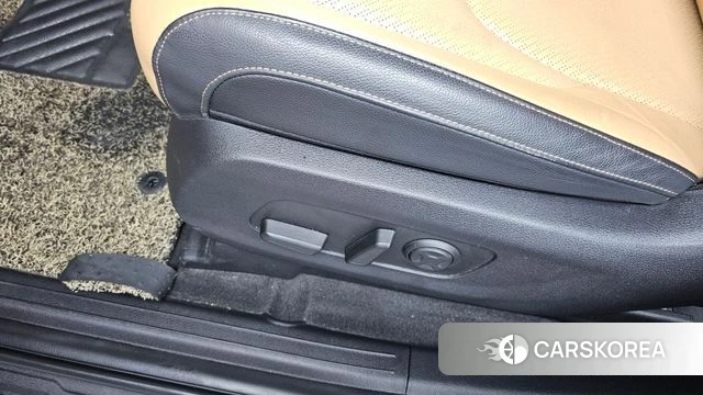 Kia Carnival 4th generation id 4443196 из Кореи 18
