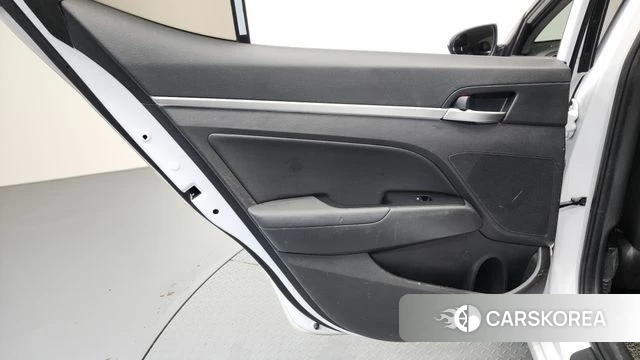 Hyundai The New Avante AD id 4530455 из Кореи 18