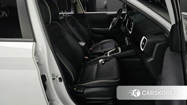 Hyundai Venue id 4402537 из Кореи 18