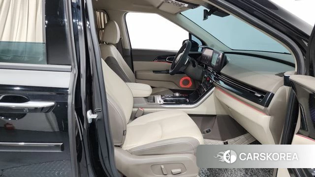 Kia Carnival 4th generation id 4361306 из Кореи 18
