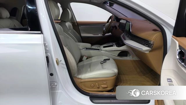 Hyundai The New Grandeur IG Hybrid id 4536057 из Кореи 18