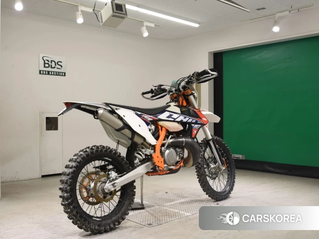 Проданный KTM 250EXC SIXDAYS TPI 2019 из Японии, фото 2