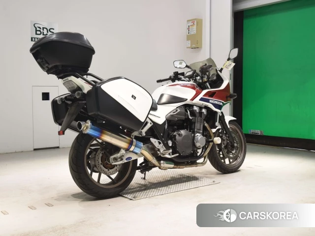 Проданный Honda CB1300SF BOLDOR 2014 из Японии, фото 2