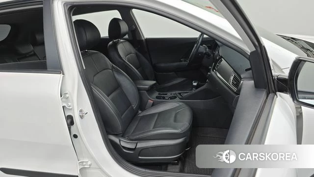 Kia Niro id 4873482 из Кореи 18