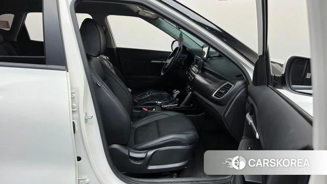Kia Seltos id 4785475 из Кореи 18